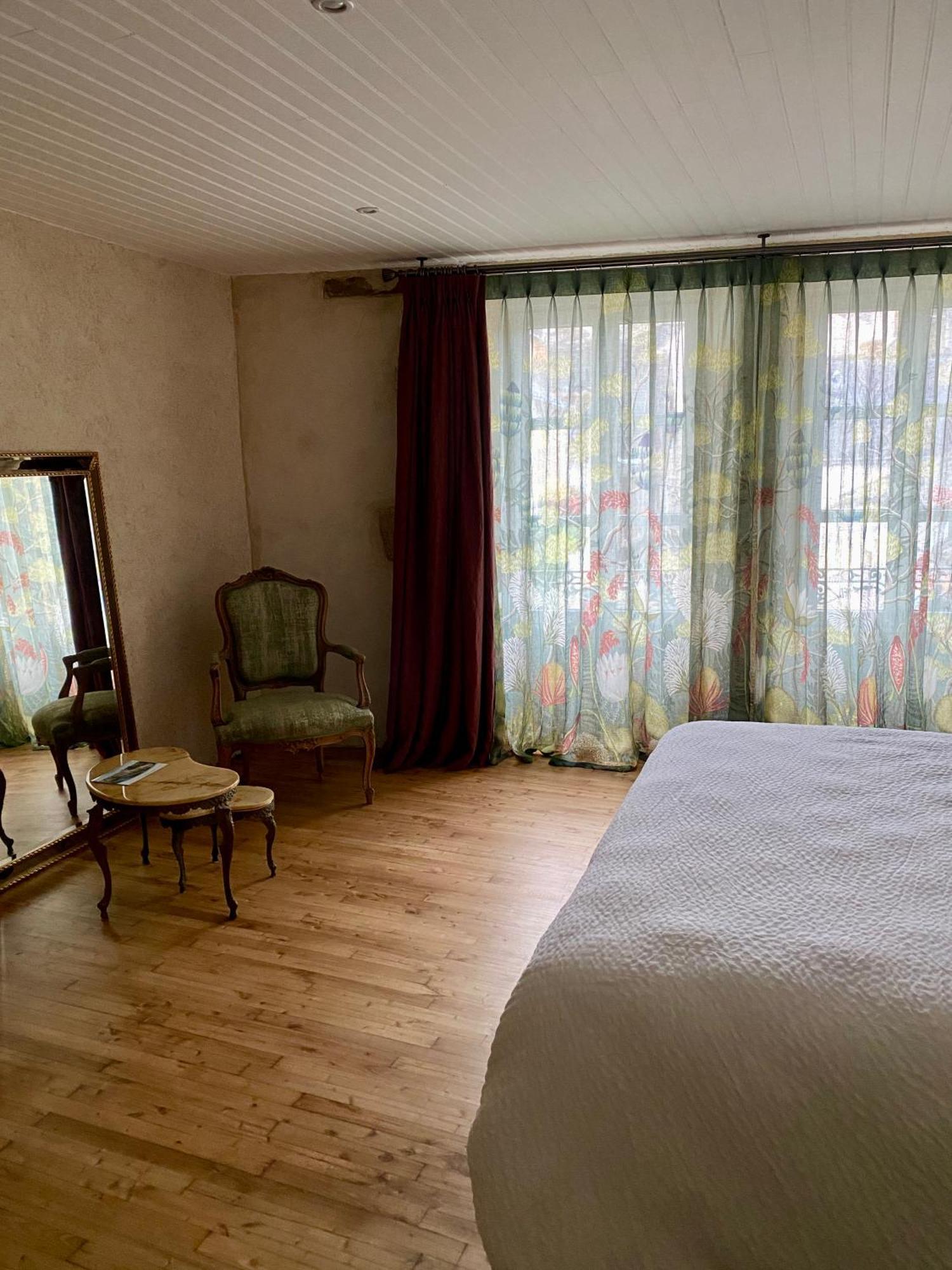 Une Nuit Chez Une Artisane Josselin Extérieur photo